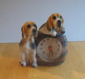 Zwei Hunde und ein Fass Resin Quarzuhr funktioniert nicht - Bild 1 von 1