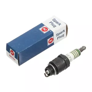 Genuine GM OEM NOS AC ONE SPARK PLUG R47SX 5613884 - Picture 1 of 3