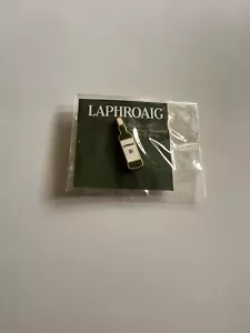 Laphroaig Distillery 10 Jahre Flasche Emaille Pin, Islay Single Malt Scotch - Bild 1 von 2