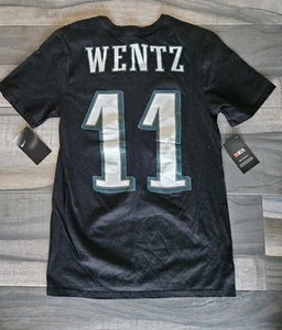 Neu mit Etikett Nike Philadelphia Eagles Carson Wentz Fußball Majestic T-Shirt Small  - Bild 1 von 8