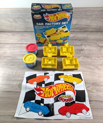 Hot Wheels Car Factory Set Modeling Mattel 1989 ( VERY RARE ) Near Complete !!! - Image 1 of 4