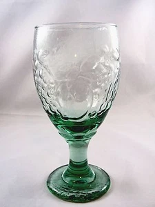 SET OF 2 LIBBEY ORCHARD FRUIT GREEN GLASS 7" ICE TEA GOBLETS - Picture 1 of 1