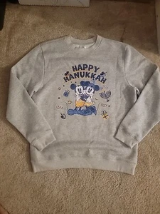NEW Disney Mickey & Minnie Happy Hanukkah Unisex Crewneck Gray Sz Medium 22x27.5 - Picture 1 of 2