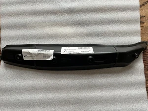 Copertura parafango anteriore sinistro Mercedes-Benz GLA X156 A1568890125 - Foto 1 di 3