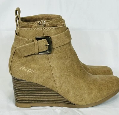 Women’s Wedge Booties Beige By Blowfish Sz 9 - Image 1 of 4