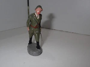 SOLDATINO IN PASTA SOLDATO MARCIANTE CON SCIABOLA TIPO CONFALONIERI CHIALU (1) - Bild 1 von 5