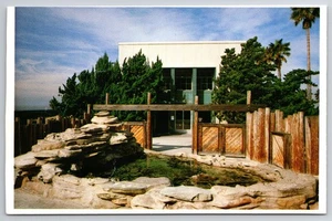 Vintage Photochrome Postcard Scripps Aquarium & Tide Pool UCSD San Diego CA - Picture 1 of 2