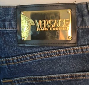 Pantalones de mezclilla Versace para hombre botón mosca logotipo dorado 34x48 - Imagen 1 de 14
