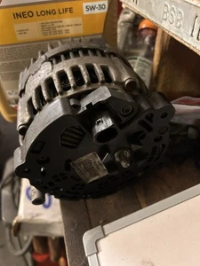 Alternator fits VW VOLKSWAGEN Multivan T5, Transporter, Toureg 2.5 TDI 2003-2009 - Picture 1 of 3