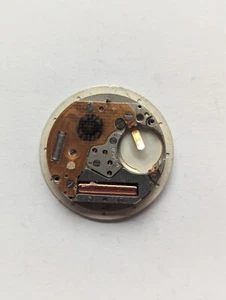 Vintage Poljot 2450 Quartz Watch Movement (Runs) - Picture 1 of 9