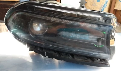 Faro derecho Dodge Charger Xenon HID 2015-2022 DEPO 334-1140R-AQ con lastre Foto 1 de 4