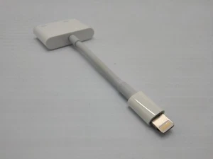 Adaptateur AV numérique Apple Lightning vers HDMI A1438 - Photo 1/3