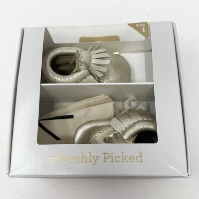 Recién Elegidos Bebé Niña Niño Zapatos Platino Mocasín Plateado Bebé Talla 1 On Foto 1 de 4