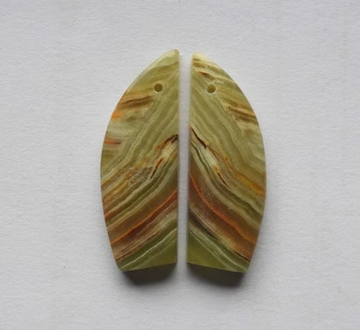 28.85 Ct Natural Banded Calcite (31mm X 11mm each) Drilled Cabochon Loose Pair - Image 1 of 3