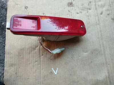 Fanale posteriore sx nel paraurti Daihatsu Terios 1.3 - Immagine 1 di 3