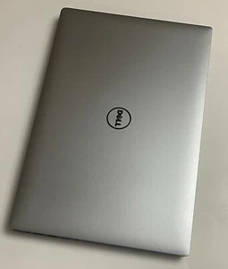 Dell XPS Precision 5520 15.6" i7-7820 24GB 256GB Nvidia M1200 4K - TOUCHSCREEN - Picture 1 of 9