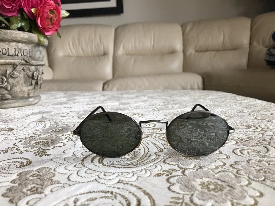 Authentic Vintage Giorgio Armani 650 915/36 with 100% UV Gray Lenses.. NOS - Image 1 of 4