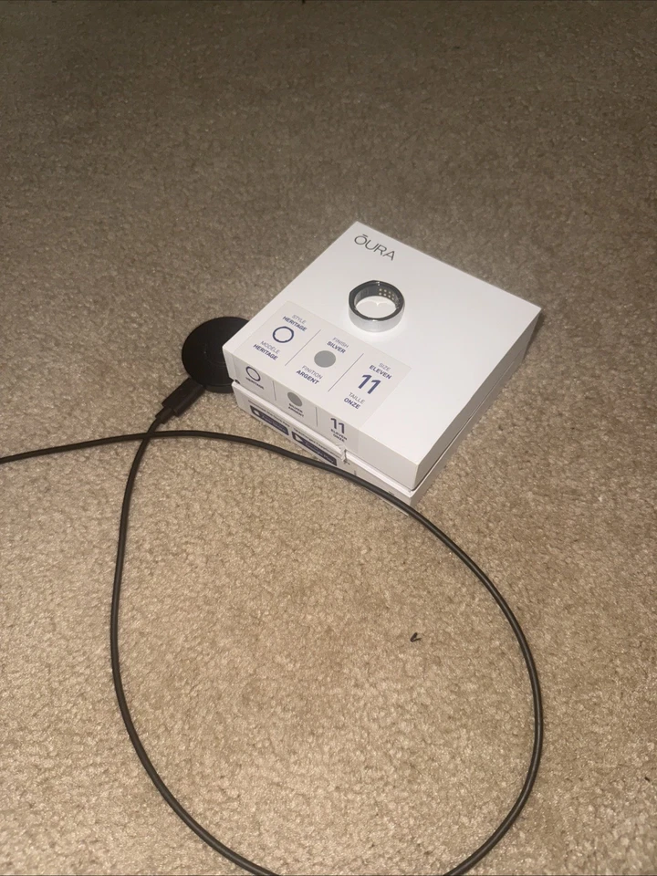 Oura Ring Gen 3 Heritage Black/Silver, Size 11 - Image 1 of 3