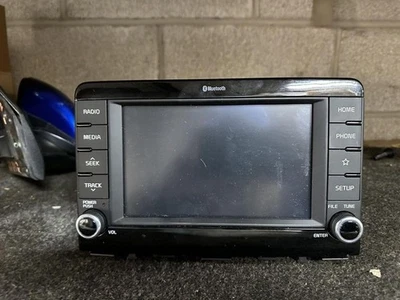 2018-2020 Kia Rio GPS Display Screen Radio Receiver AM FM US market 7.0" OEM - Image 1 of 2