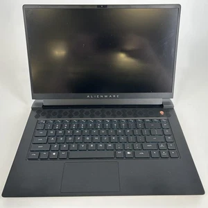 Dell Alienware m15 R6 165Hz FHD 2021 2.3 GHz i7-11800H 16GB 512GB - RTX 3060 - Picture 1 of 9