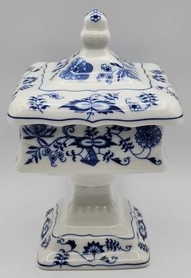 Pedestal de cebolla azul Danubio cuenco de boda compota 8 1/4" de alto LEER AZUL Foto 1 de 4