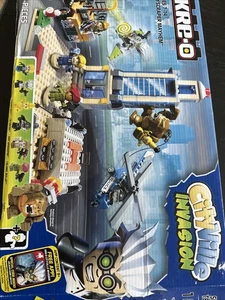 Kre-O Cityville Invasion Skyscraper Mayhem A3251 431 Pc Opened Sealed Bags - Picture 1 of 9