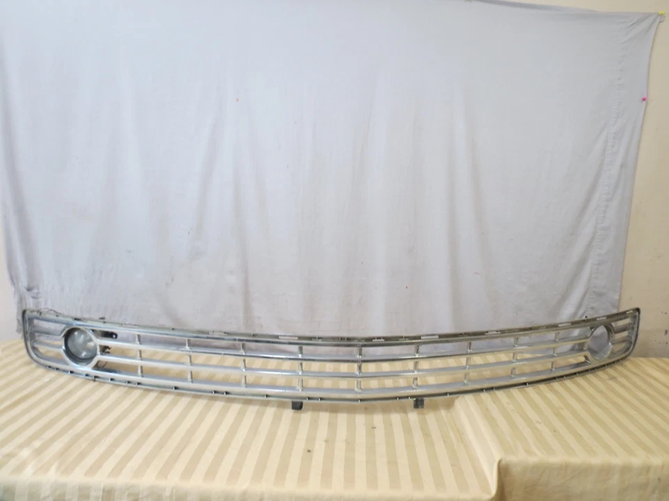 07 08 09-14 Lincoln Navigator Frontal Inferior Radiador Parachoques Parrilla Malla OEM Foto 1 de 4