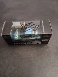 Action 2022 Austin Cindric Signed 1/64 Nascar Diecast - Picture 1 of 5
