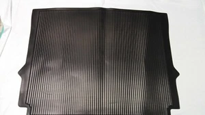 Alfombrilla maletero maletero goma mercedes w123 berlina trunk rubber - Imagen 1 de 3