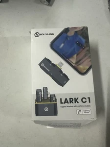 Hollyland Lark C1 Wireless Lavalier Microphone - Picture 1 of 4