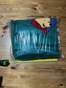 whinny the pooh blanket green fleece w/ Disney logo in original packaging - Picture 1 of 3