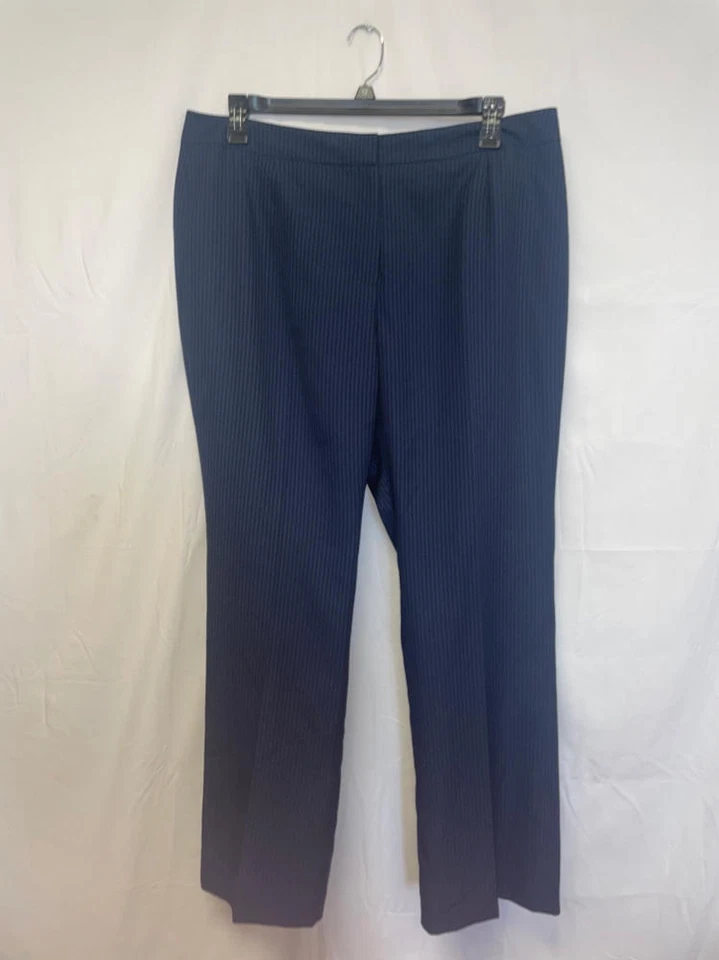 Le Suit Women's Petite Pinstripe Dress Pants Navy Size 16P NWOT - Image 1 of 1