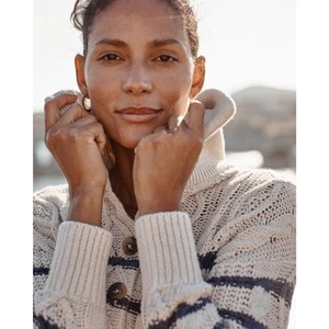 Garnet Hill Leinen & Bio-Baumwolle Pullover mit Knopfleiste - Beige/Marine M - Bild 1 von 8