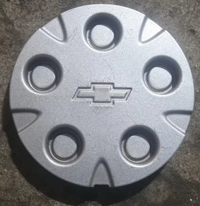 (1) OEM 1999-2001 Chevy S10 Xtreme SILVER Wheel Center Cap Hubcap #01 15035067 - Picture 1 of 7