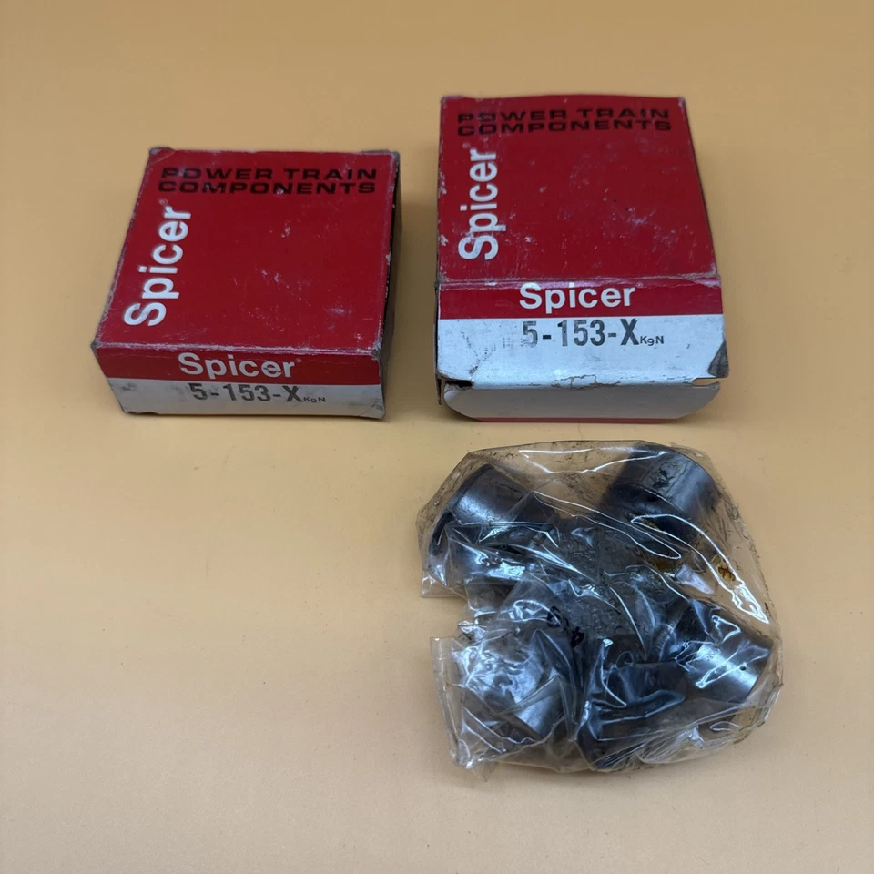 2 Spicer Forjado 5-153-x Junta en U Hecho en EE. UU. Engrasable OEM De Colección Foto 1 de 4