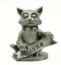 MICHAEL RICKER 1988 Cat with Jeweled Collar Pewter Figure Signed  #1519  