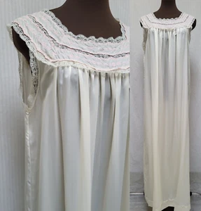 VTG SAKS FIFTH AVENUE Ivory Satin Nightgown Pink Embroidery Lace Trim - Size M - Picture 1 of 10
