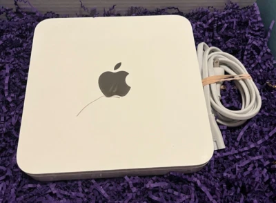 Apple AirPort Time Capsule 2nd Gen 802.11n Wireless Router w/USB 500GB HDD A1302 - Image 1 of 4