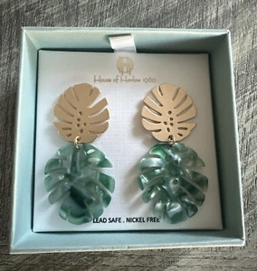 House Of Harlow 1960 Gold Tone & Green Resin Palm Tree Leaf Earrings NIB - Picture 1 of 3