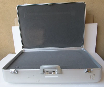 Large ZERO HALLIBURTON Aluminum Briefcase Silver w/ Combo Lock 28" x 20" x 11" - Image 1 of 4