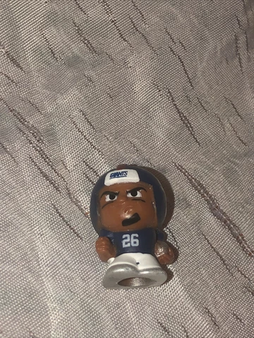 2021 Collectible NFL Teenymates Barkley NEW YORK GIANTS 1" figure Series X NEW! Cover