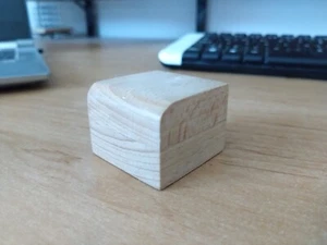 Récepteur de musique unique Bluetooth 5.0 fait main cube en bois - Photo 1/3