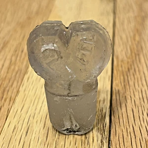 Vintage Glass Heart Shaped Bottle Stopper Top Primitive Solid Old - Picture 1 of 15