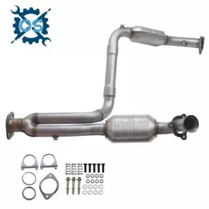 Catalytic Converter For 1999-2006 Chevy Silverado Suburban GMC Yukon Sierra 1500 - Picture 1 of 7