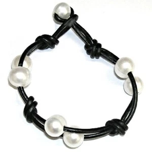 PULSERA con 7 PERLAS Cultivadas 10 mm y Cuero Negro natural Modelo **XARXA** - Imagen 1 de 1