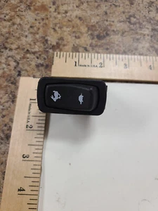 Carling Technologies L14D1S001AZZA713G Rocker Switch 20A 12V Panel Mount Snap In - Picture 1 of 3