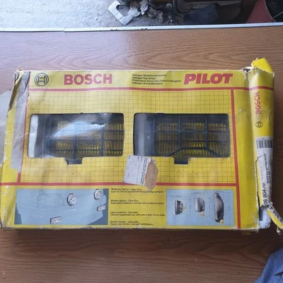 FAROS AMARILLOS ANTINIEBLA NUEVOS ABIERTOS SIN USAR. - Image 1 of 4