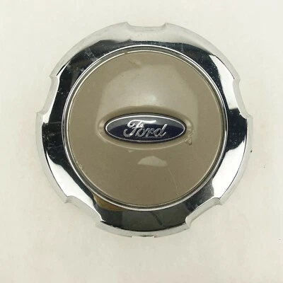 Tapacubos central Ford F150 2005 2006 2007 2008 Foto 1 de 4