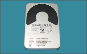 Disco duro SEAGATE ST31722A modelo 9J7015-504 firmware DET0,42 IDE 1,6 GB - Imagen 1 de 3