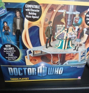 Doctor Who Tardis Playset 11th Doctor Boxed Character Building - Picture 1 of 4
